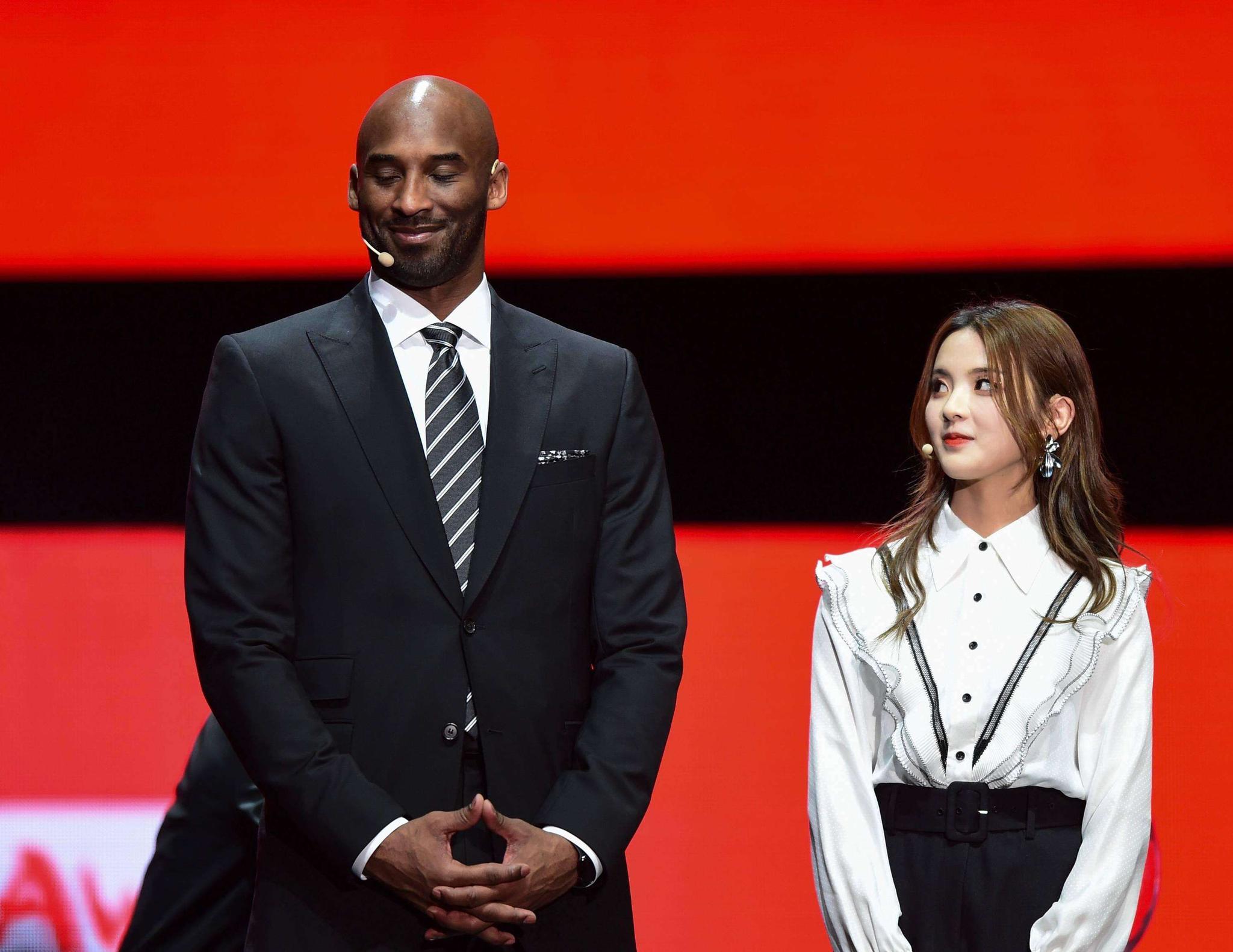 的进攻和坚 的进攻和坚